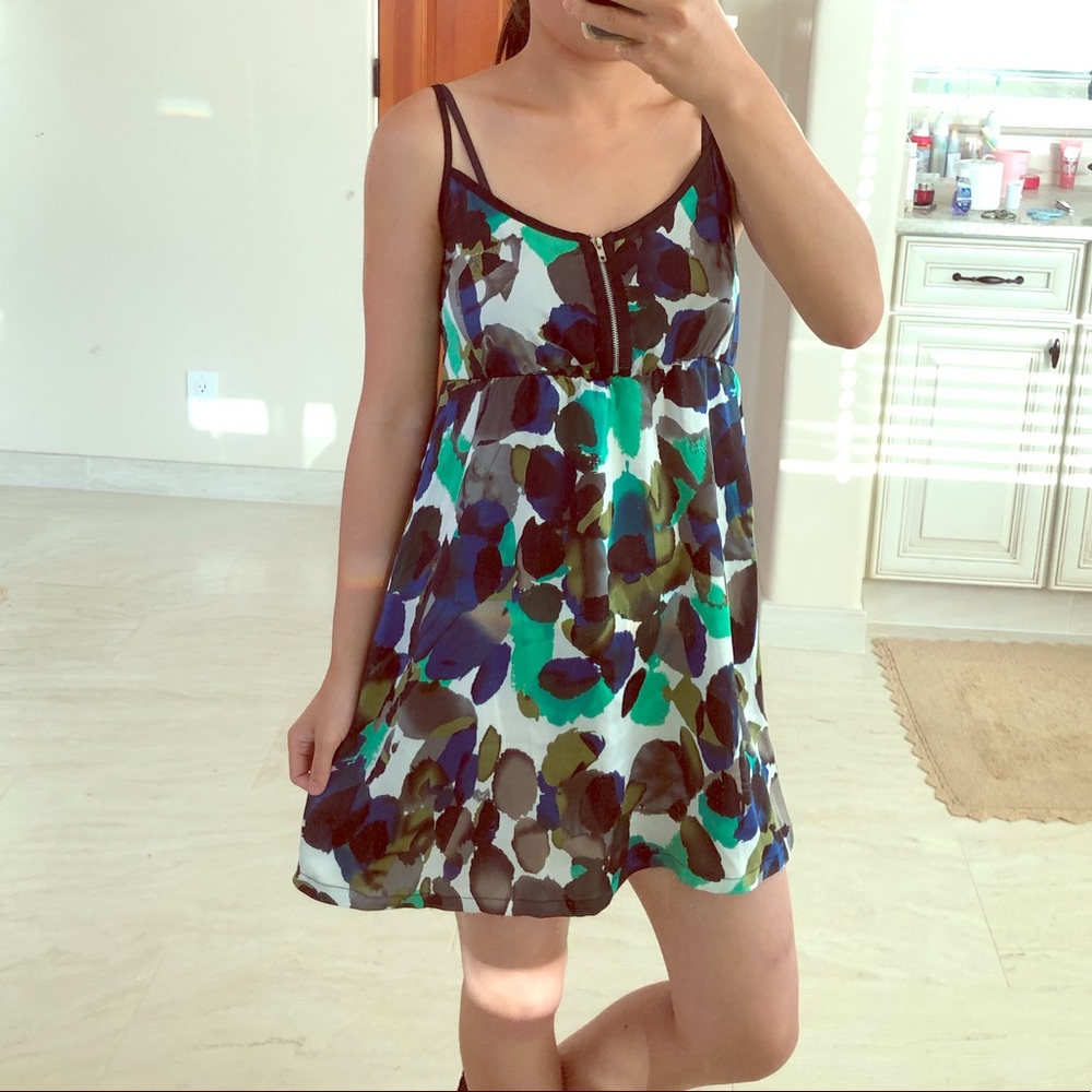 Love Culture leaf-printed dress